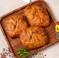 Plăcintă țărănească cu carne 150 gr