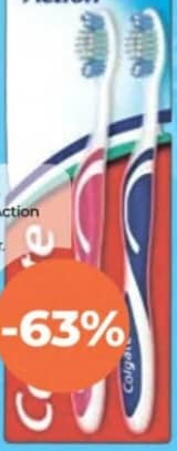 COLGATE Periuță de dinți Triple Action 2buc.