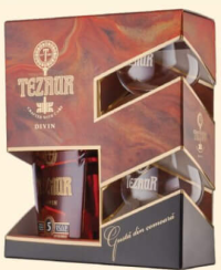 Tezaur Gold Set Cutie Divin V.S.O.P. 5 Ani + 2 Pahare, 0.5L