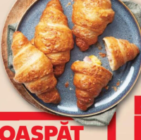 Croissant cu șuncă și brânză proaspăt copt 96 g
